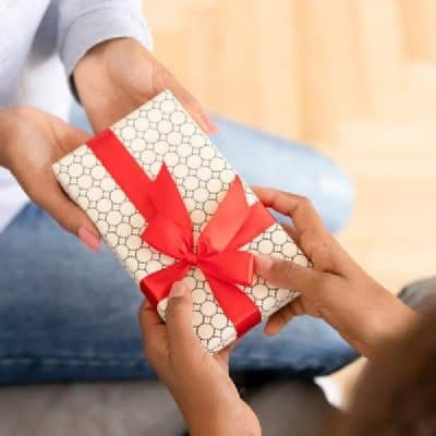 Useful Gifts for New Moms
