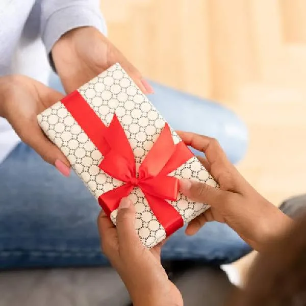 Useful Gifts for New Moms