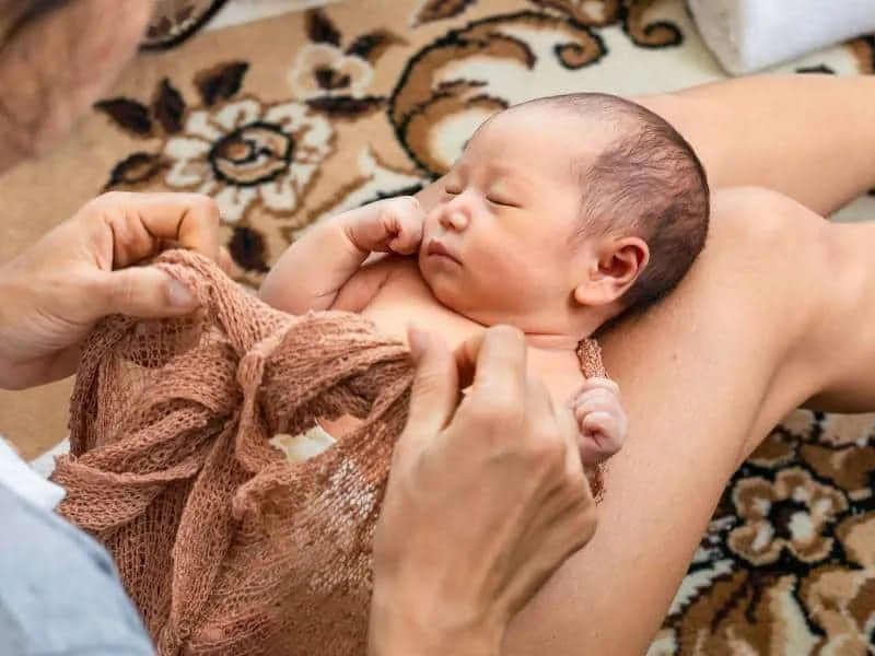 Milk Shortage - Increase milk supply with skin-to-skin