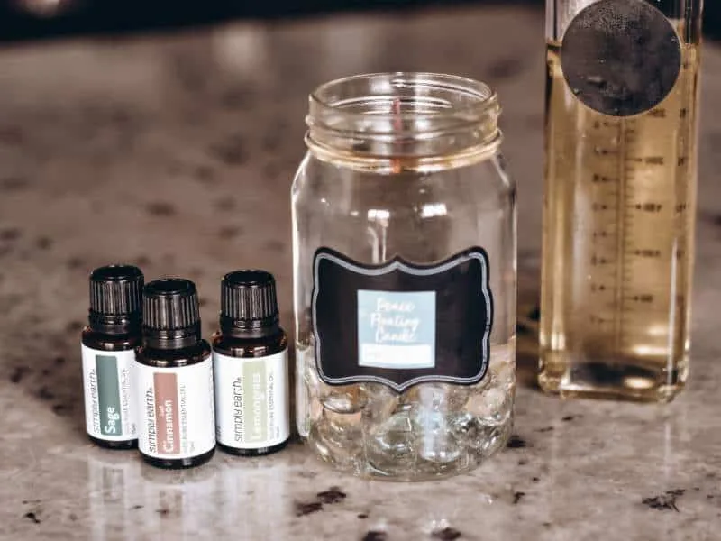 Simply Earth July 2022 Recipe Box Unboxing - Peace Floating Candle (1)