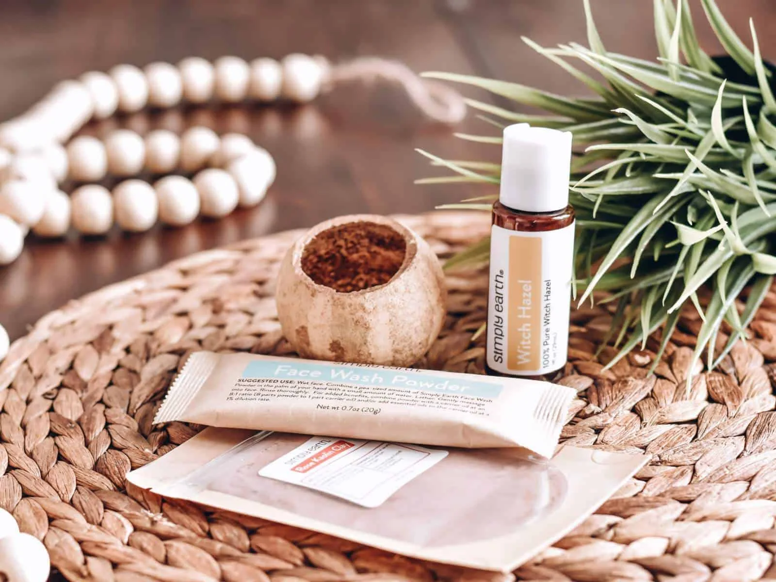 Simply Earth March 2023 Essential Oils Box - Bonuses (1)