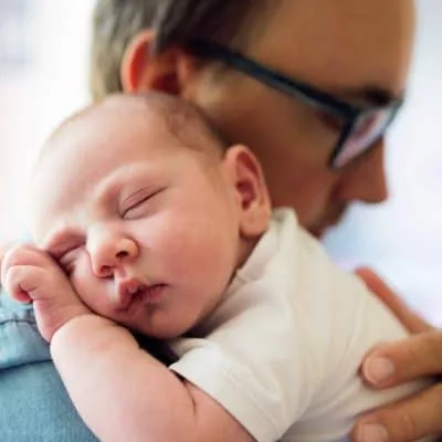 Should Newborn Daytime Naps Be in the Dark (1)