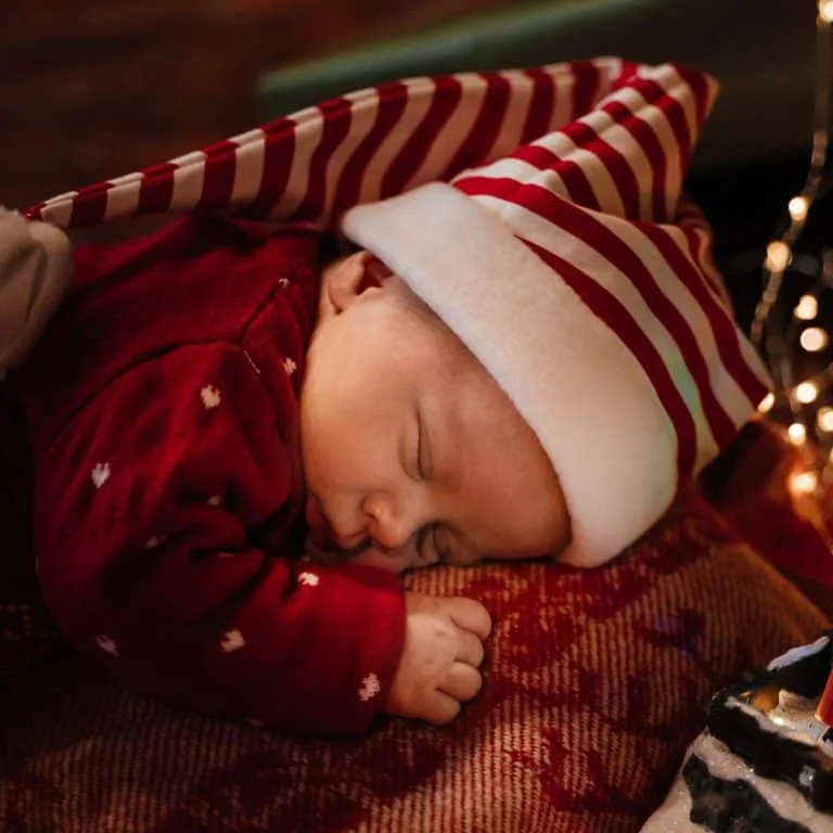 Baby Christmas Photo Ideas - newborn sleeping